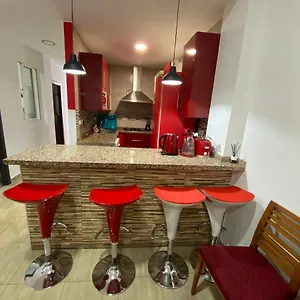 https://apt-house-in.hotelsinnerja.org